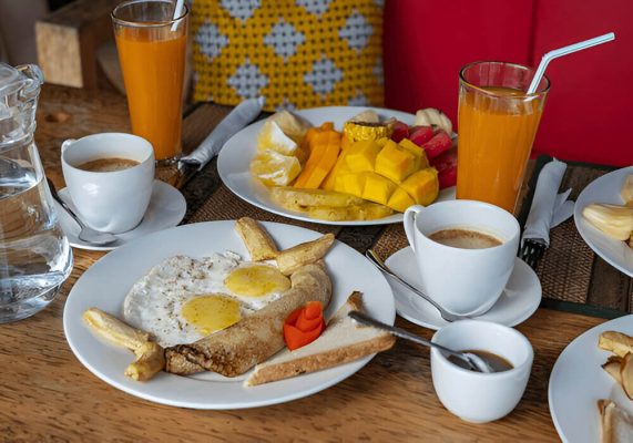traditional Moroccan breakfast served at luxury desert camp in Merzouga Sahara