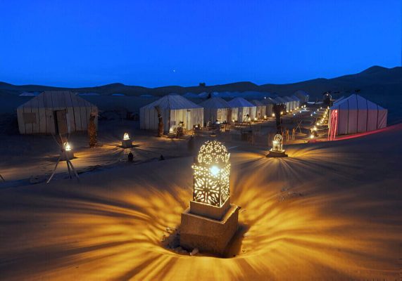 luxury desert camp in Merzouga during 3 day tour from Ouarzazate in Sahara Morocco